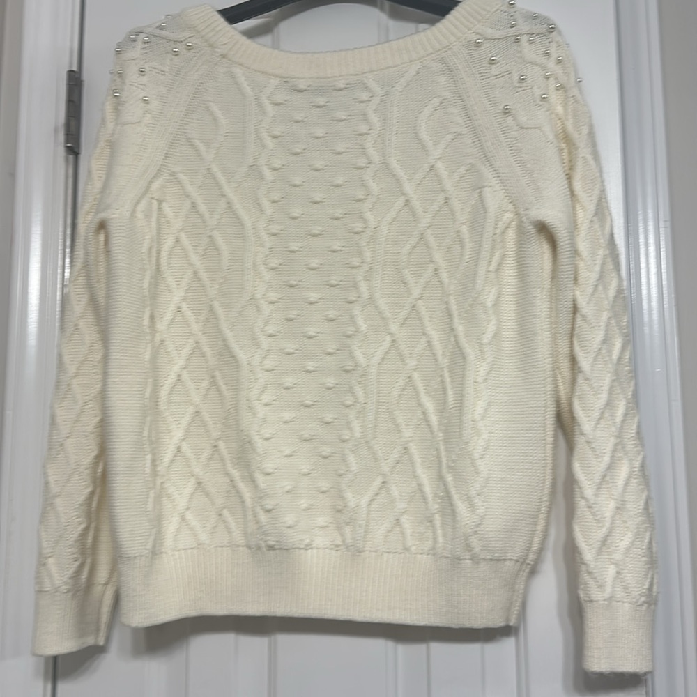 White House Black Market Cream Cable Knit Crew Neck Sweater - Picture 7 of 7